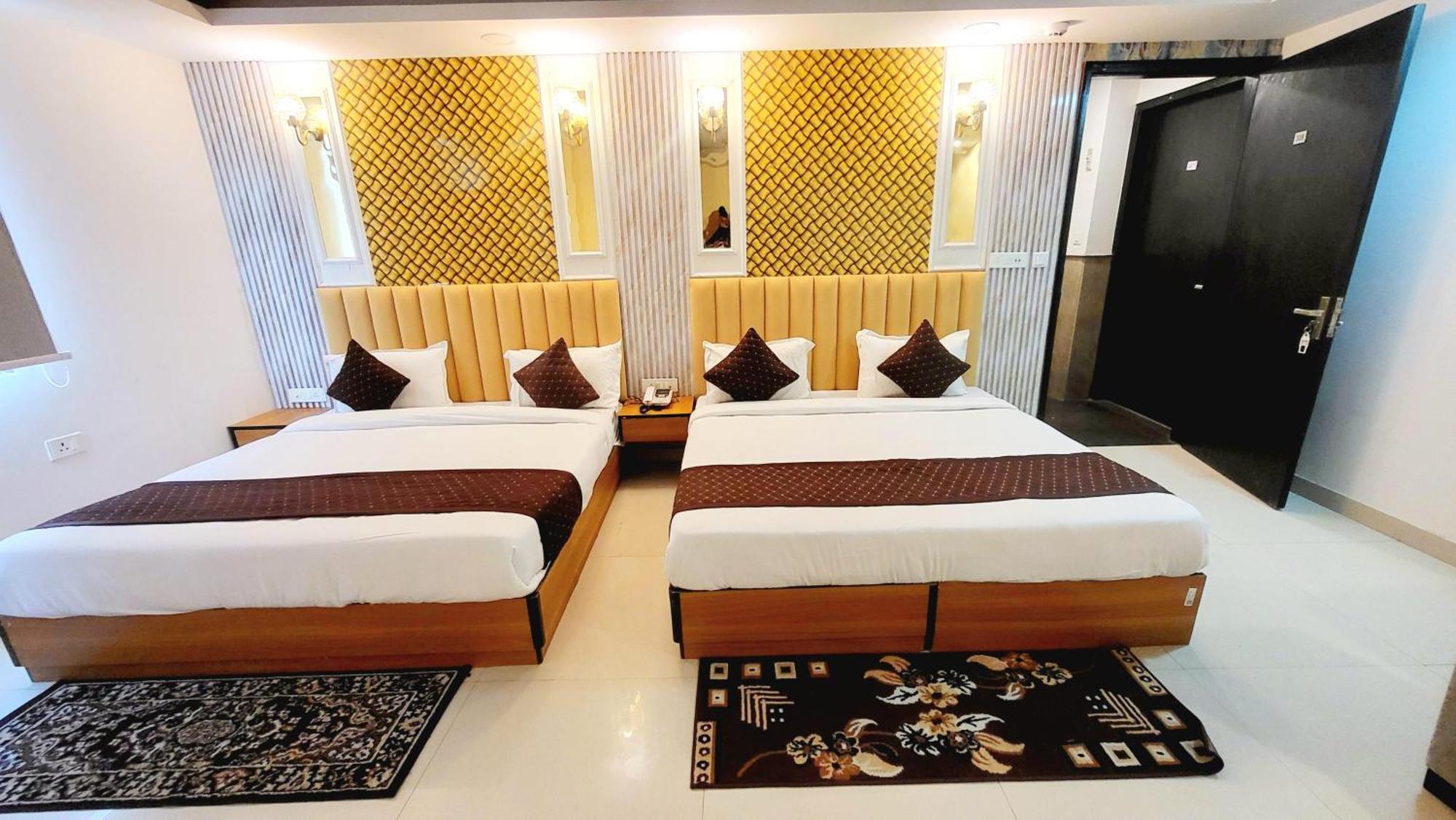The Glory Suites Near Igi Airport Nueva Delhi Exterior foto
