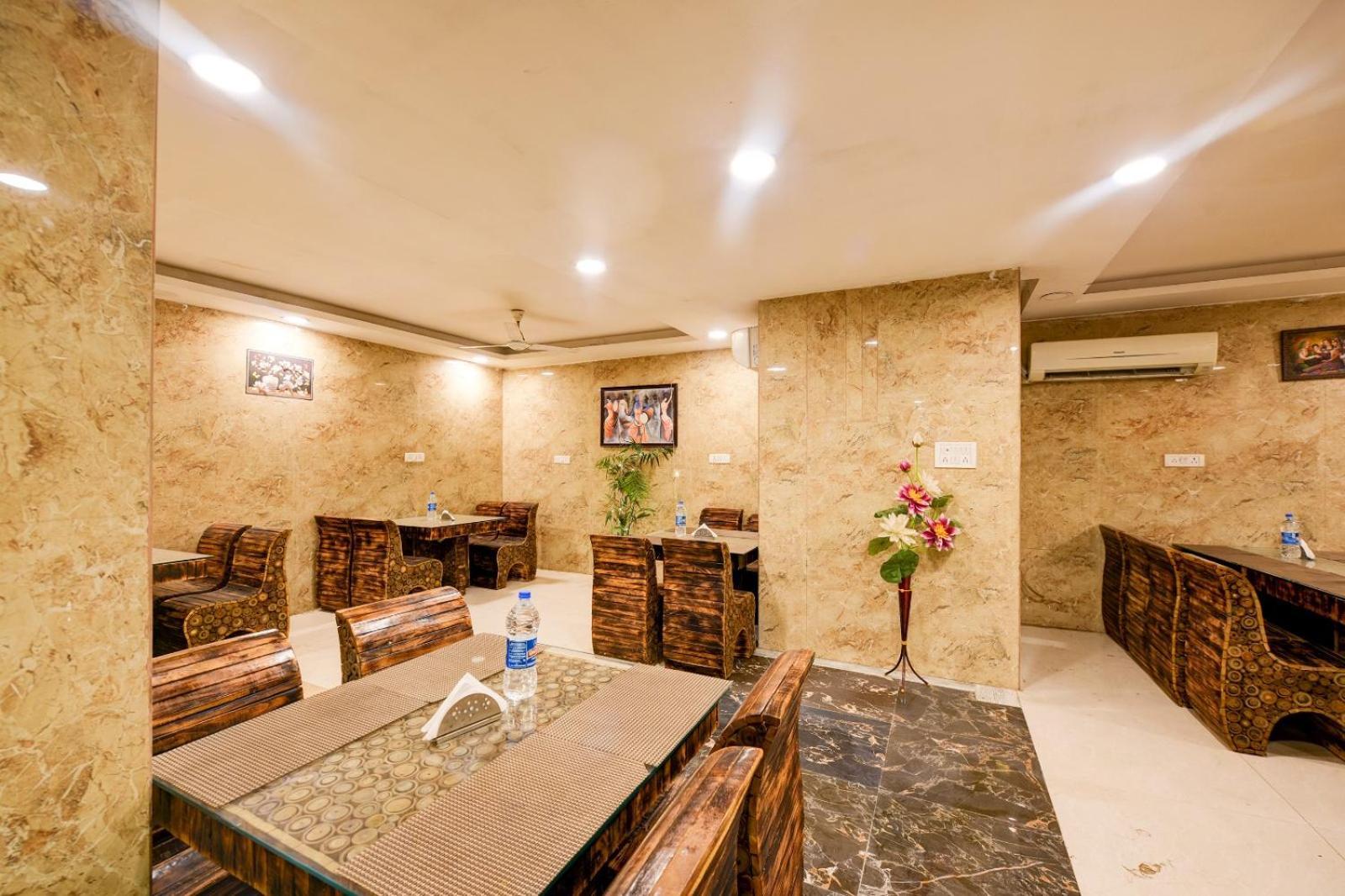 The Glory Suites Near Igi Airport Nueva Delhi Exterior foto