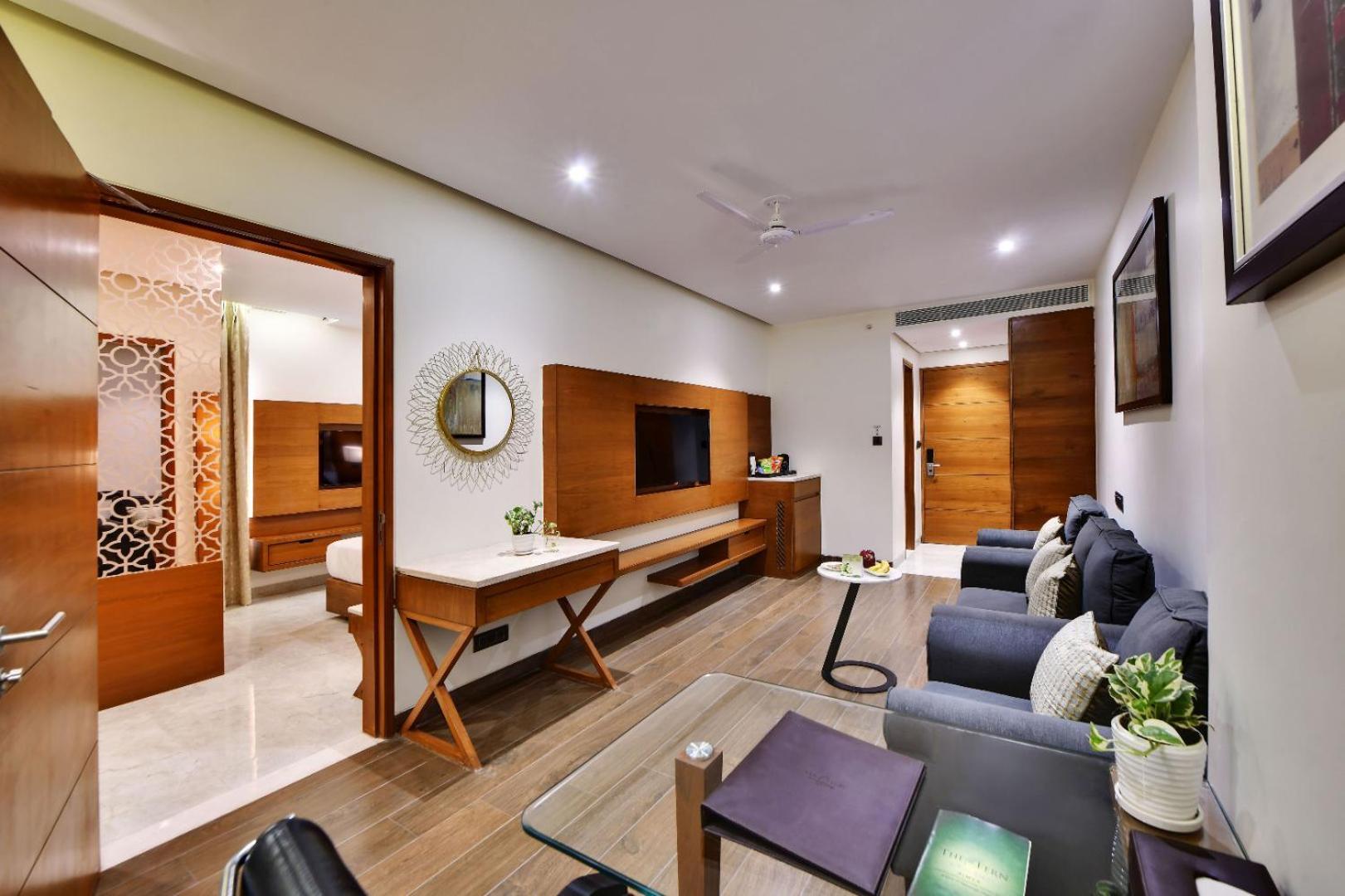 The Glory Suites Near Igi Airport Nueva Delhi Exterior foto